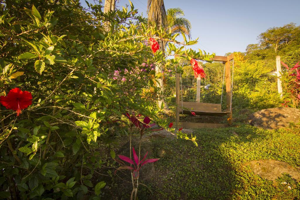 Haleiwa Chales E Suites - A Guest House Do Prumirim Ubatuba Zewnętrze zdjęcie